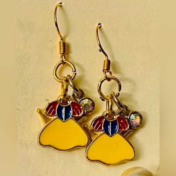 Snow White Princess Handcrafted Enamel & Gold-Plated French Hook Earrings NWT - Picture 5 of 5